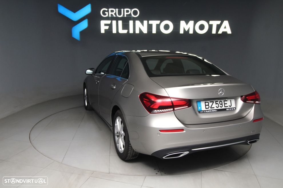 Mercedes-Benz A 200 Limousine Progressive Aut. - 4