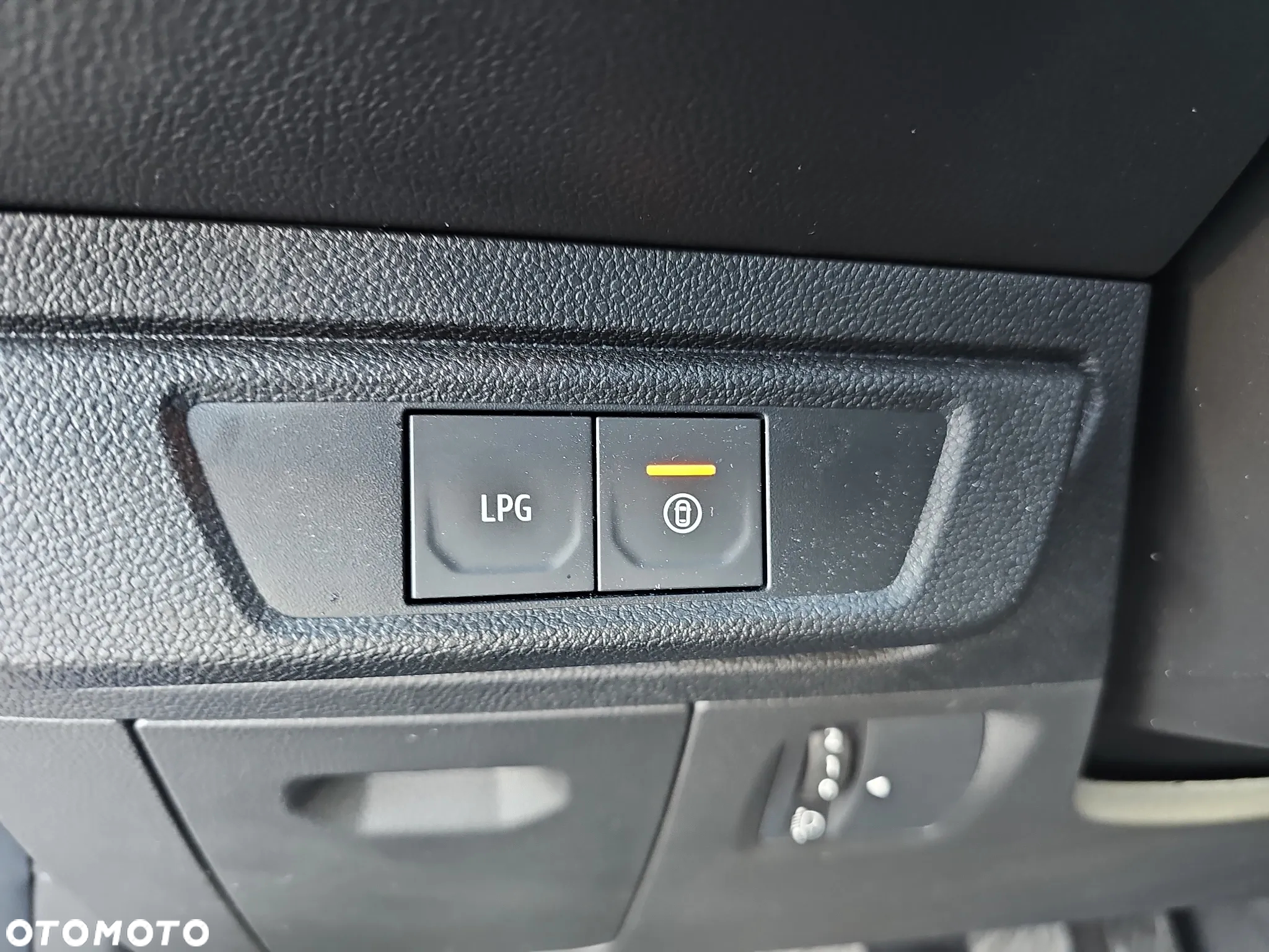 Dacia Sandero - 24