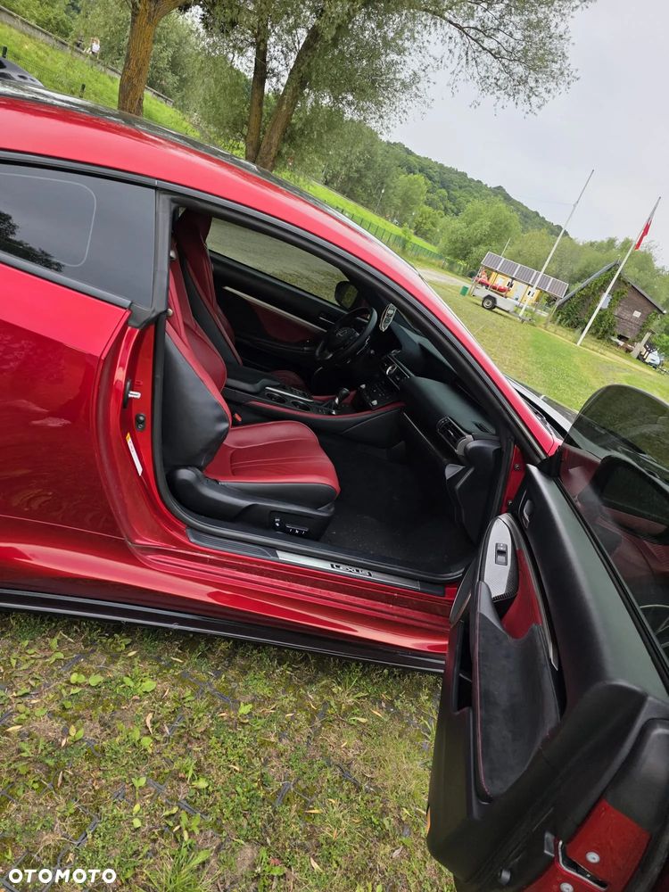 Lexus RC F Carbon - 7