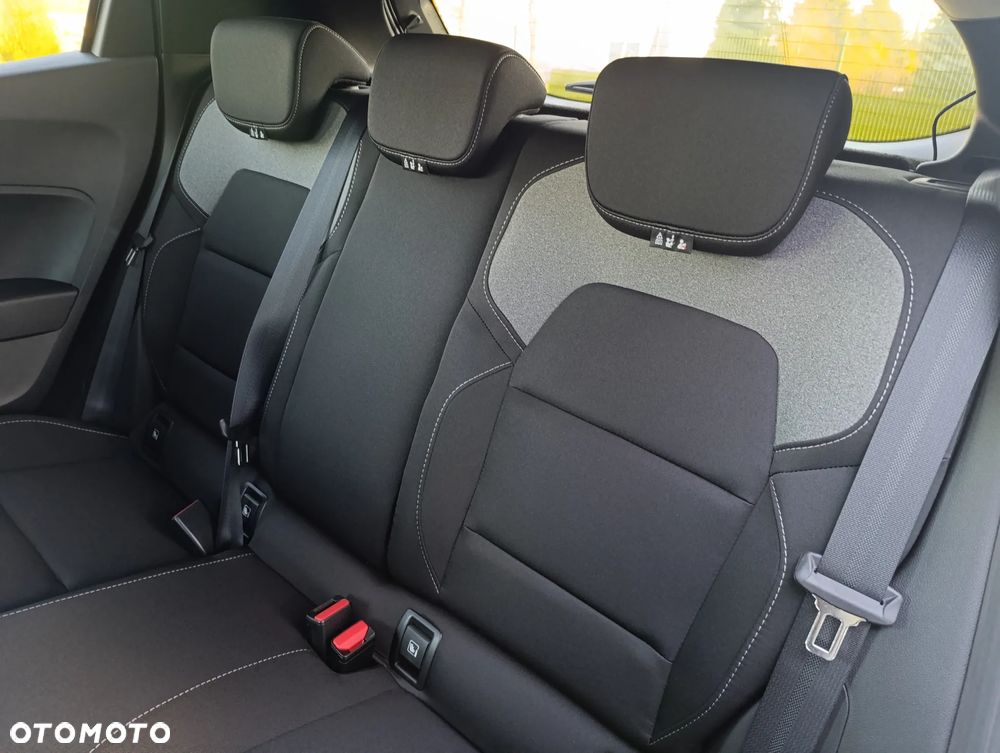 Mitsubishi Colt 1.0T Invite Style Cold - 14