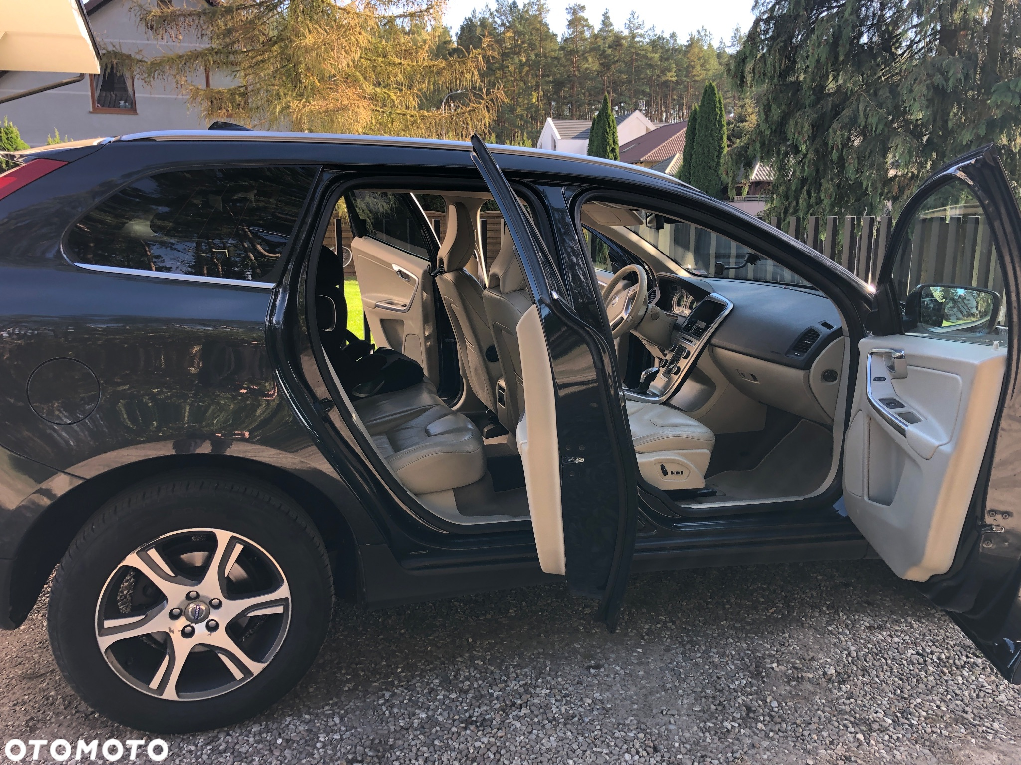 Volvo XC 60 - 22