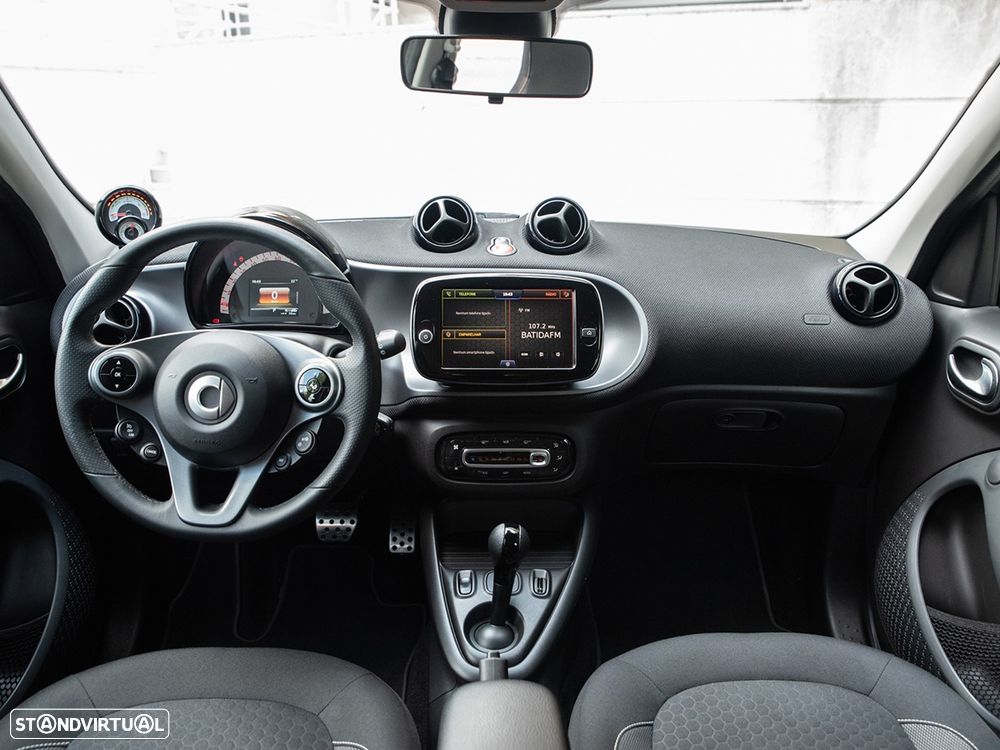 Smart ForFour EQ pulse - 14