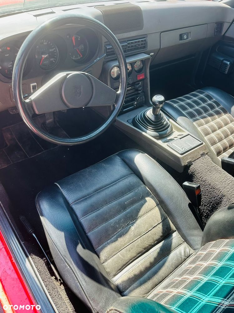 Porsche 924 - 7