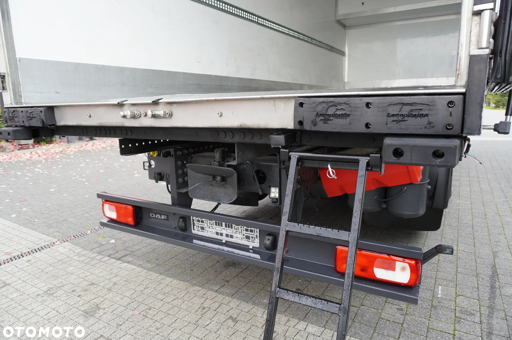 DAF XF 450 6×2 E6 / Chłodnia Lacapitaine 18 palet - 10