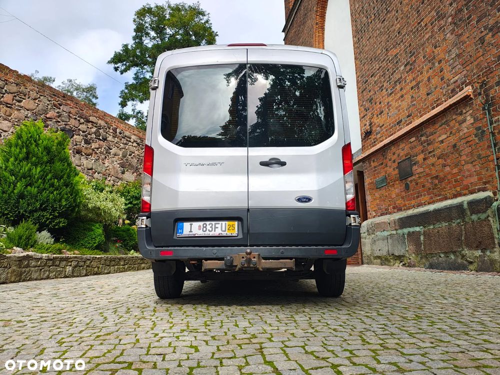 Ford Transit - 22