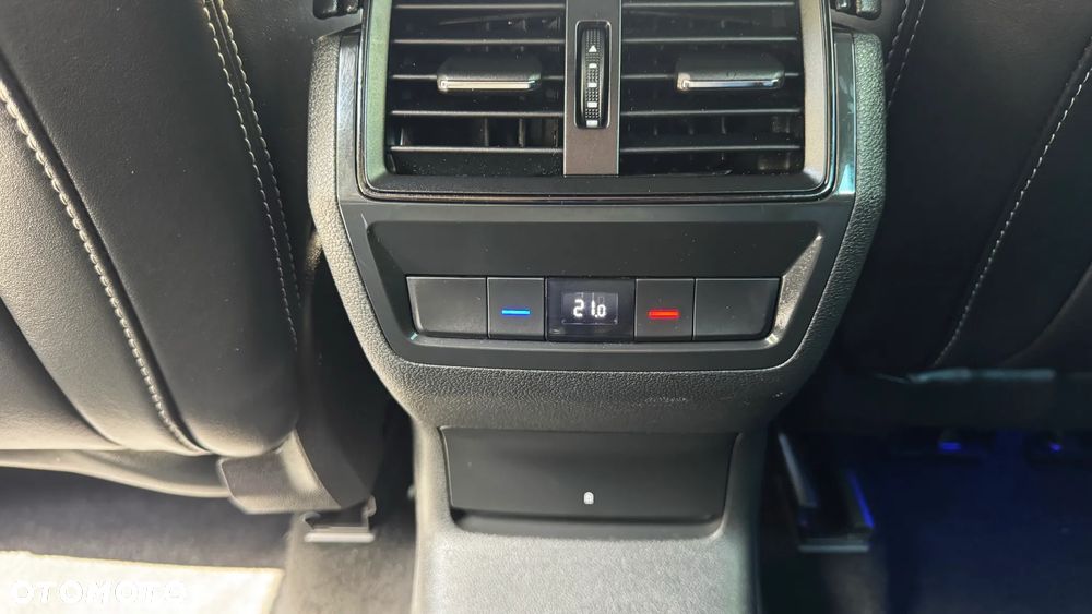 Skoda Kodiaq 2.0 TDI 4x4 DSG Sportline - 30