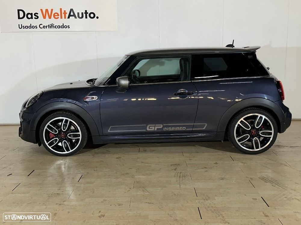 MINI 3 Portas - 3