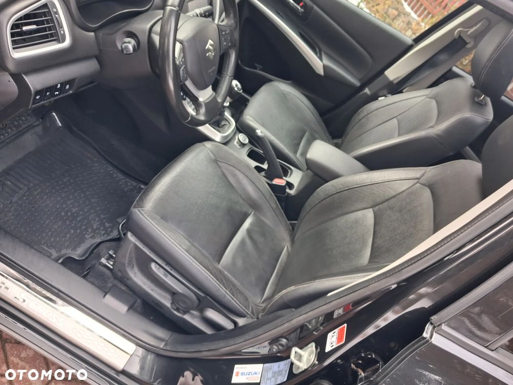 Suzuki SX4 S-Cross 1.6 DDiS Premium Plus 4WD - 10