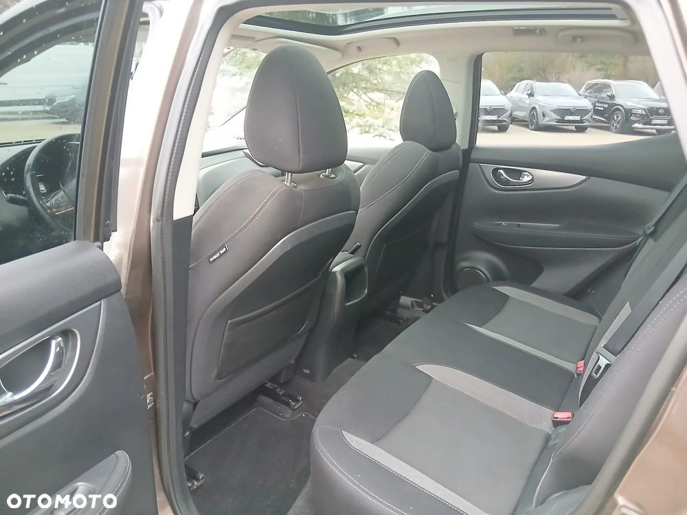 Nissan Qashqai 1.6 DCi N-Connecta Xtronic EU6 - 9