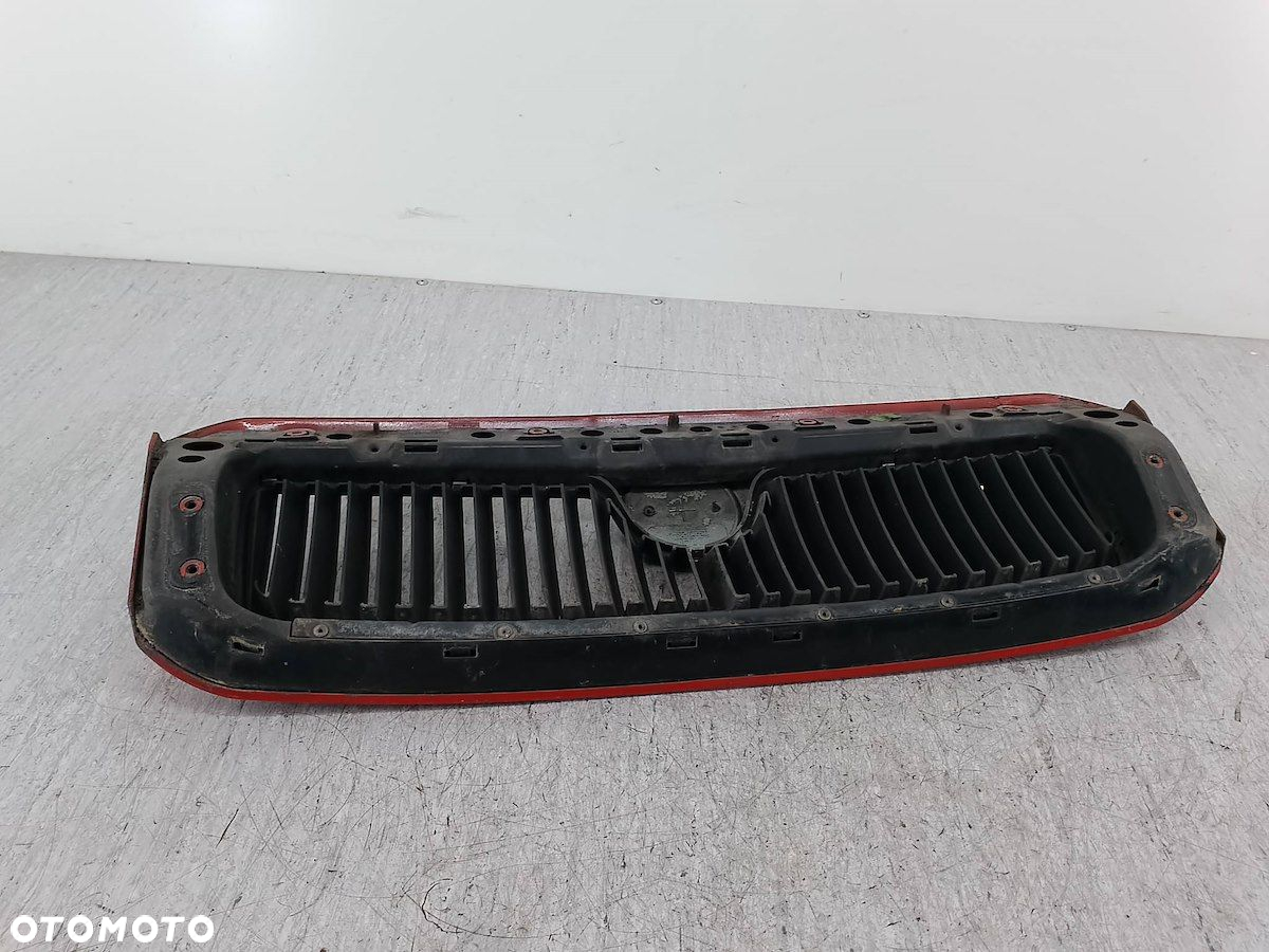 ATRAPA GRILL GRIL SKODA OCTAVIA I FL 1U0853651E - 2