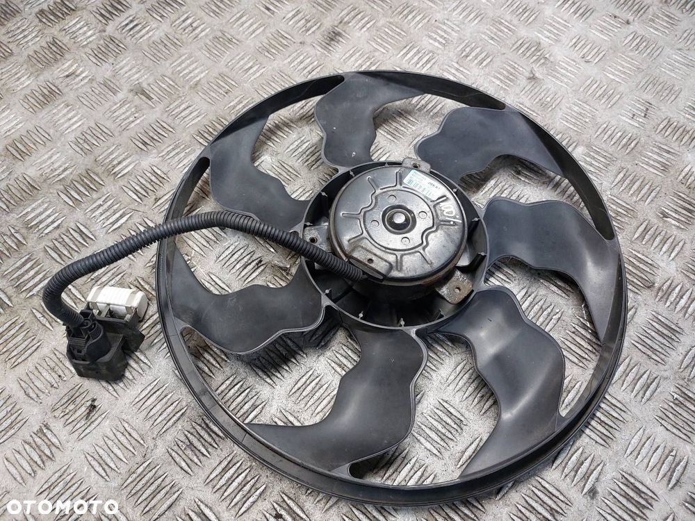 WENTYLATOR CHŁODNICY WODY HYUNDAI I20 I LIFT 1.2 16V A005433 - 2