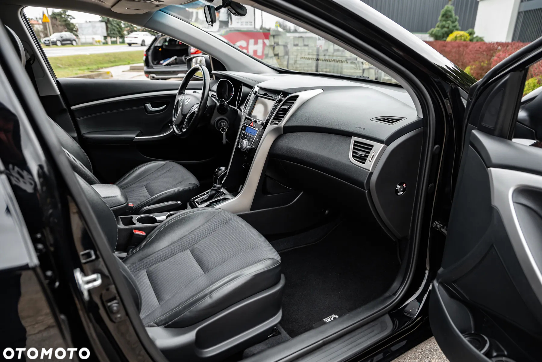 Hyundai i30 1.6 GDI BlueDrive Premium DCT - 33