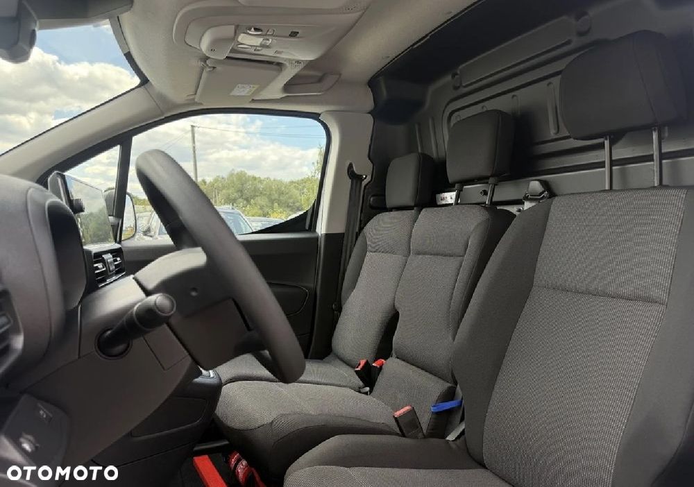 Opel COMBO - 8