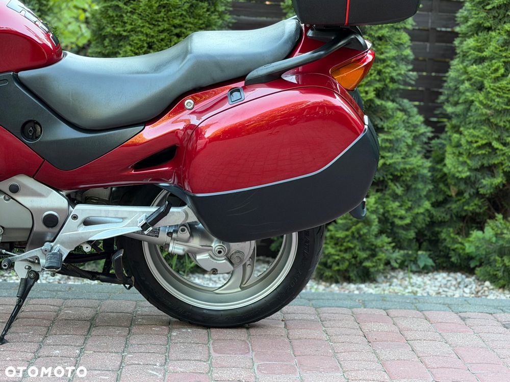 Honda NT - 18