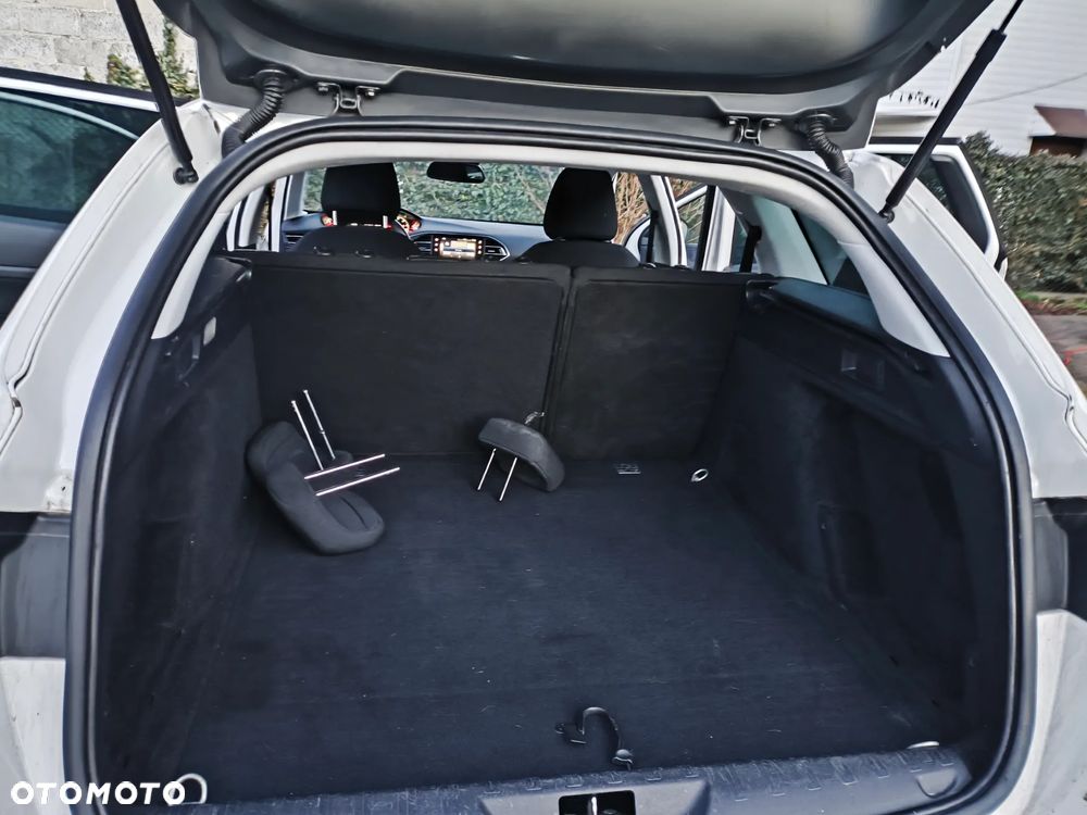 Peugeot 308 1.6 BlueHDi Active S&S - 8