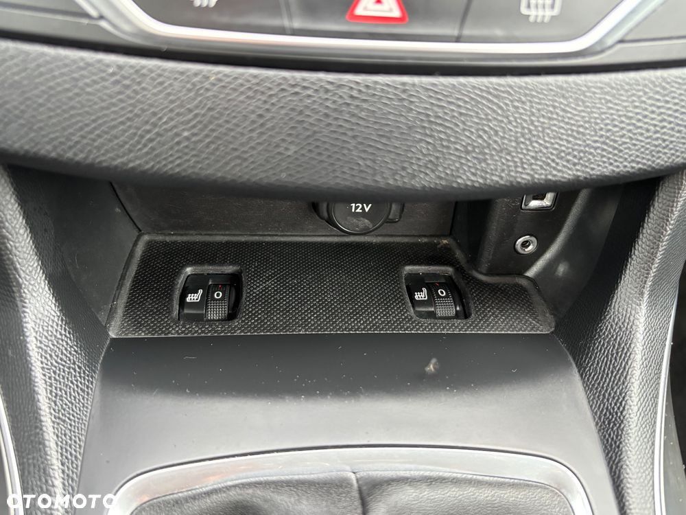 Peugeot 308 BlueHDi FAP 150 Stop&Start GT-Line Edition - 28