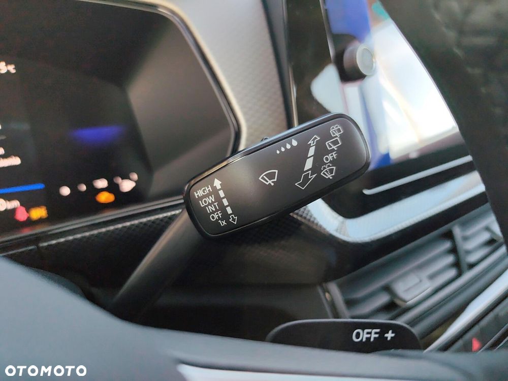 Volkswagen T-Cross 1.5 TSI ACT Life Plus DSG - 19