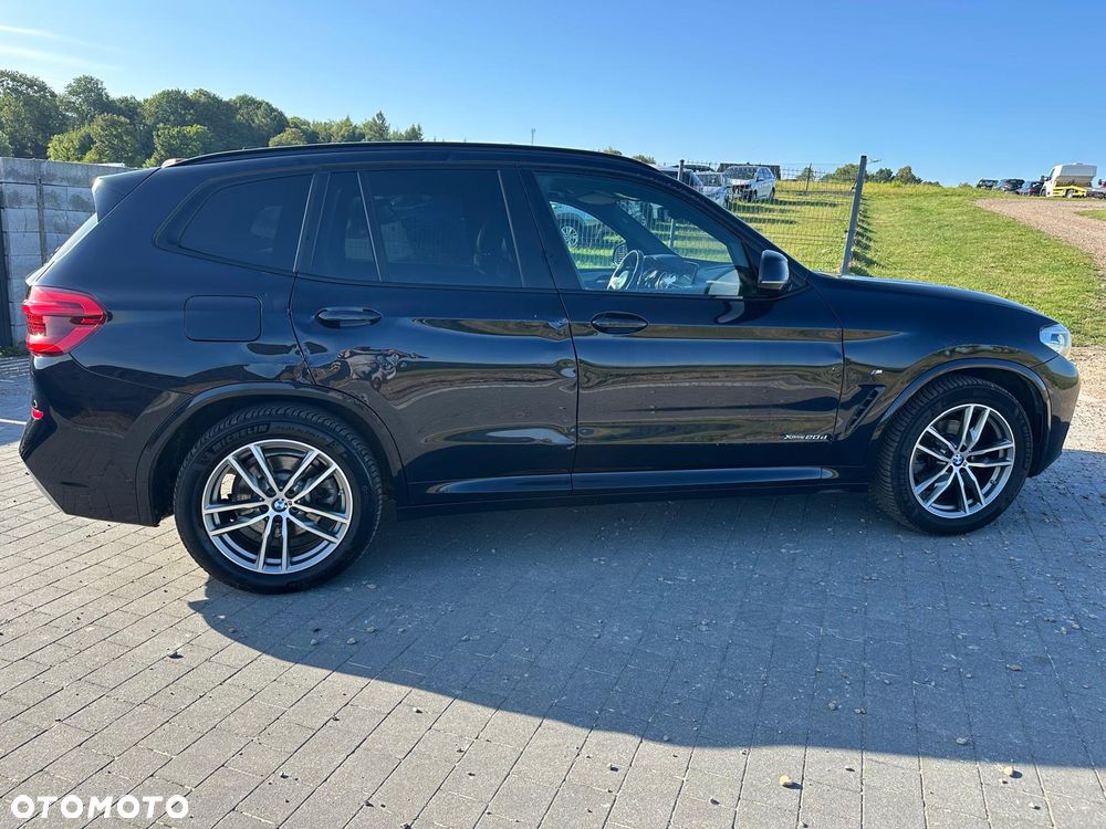 BMW X3 xDrive20d M Sport Edition - 7