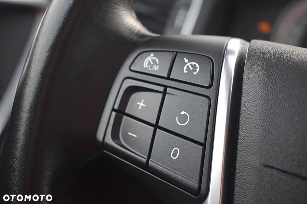 Volvo S60 D3 Momentum - 30