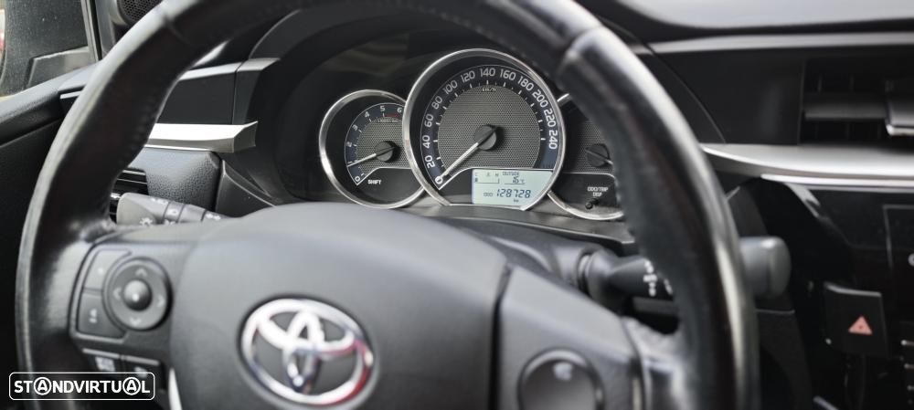 Toyota Corolla - 23