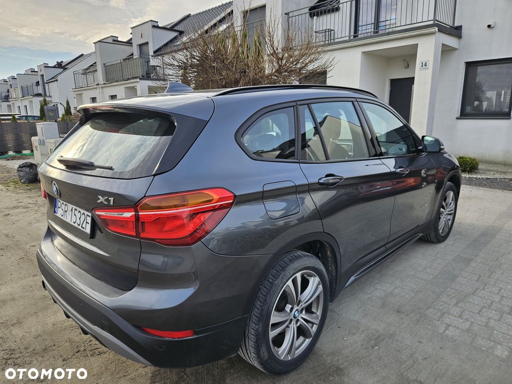 BMW X1 sDrive18d xLine sport - 5