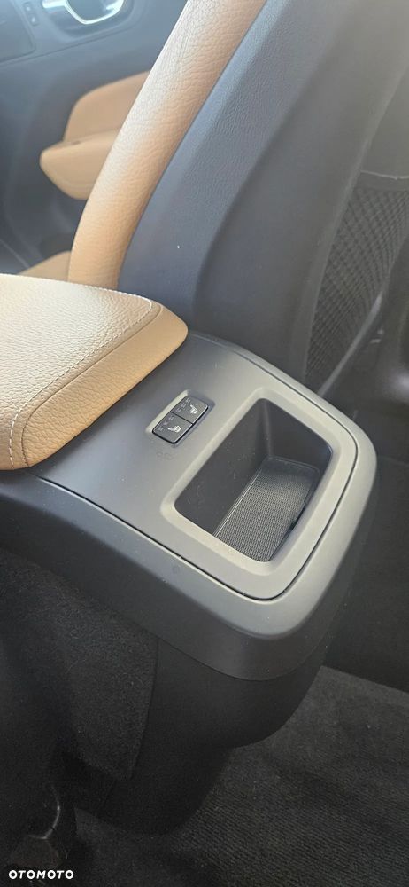 Volvo XC 60 T4 Inscription - 10