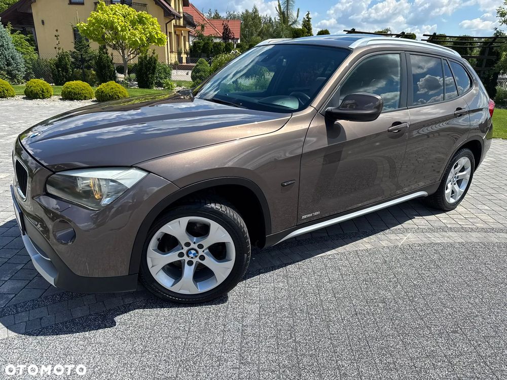BMW X1 sDrive18i - 17
