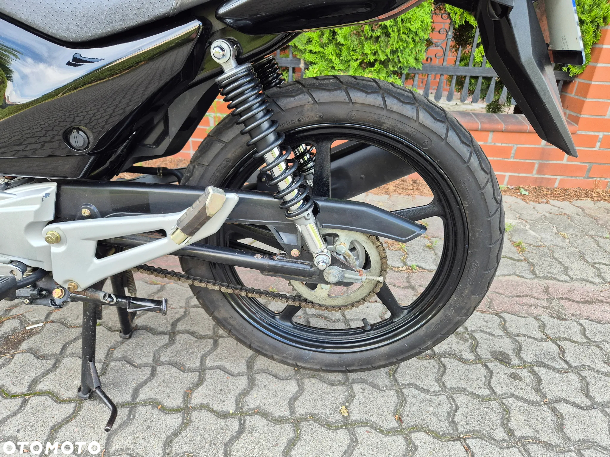 Yamaha YBR - 4