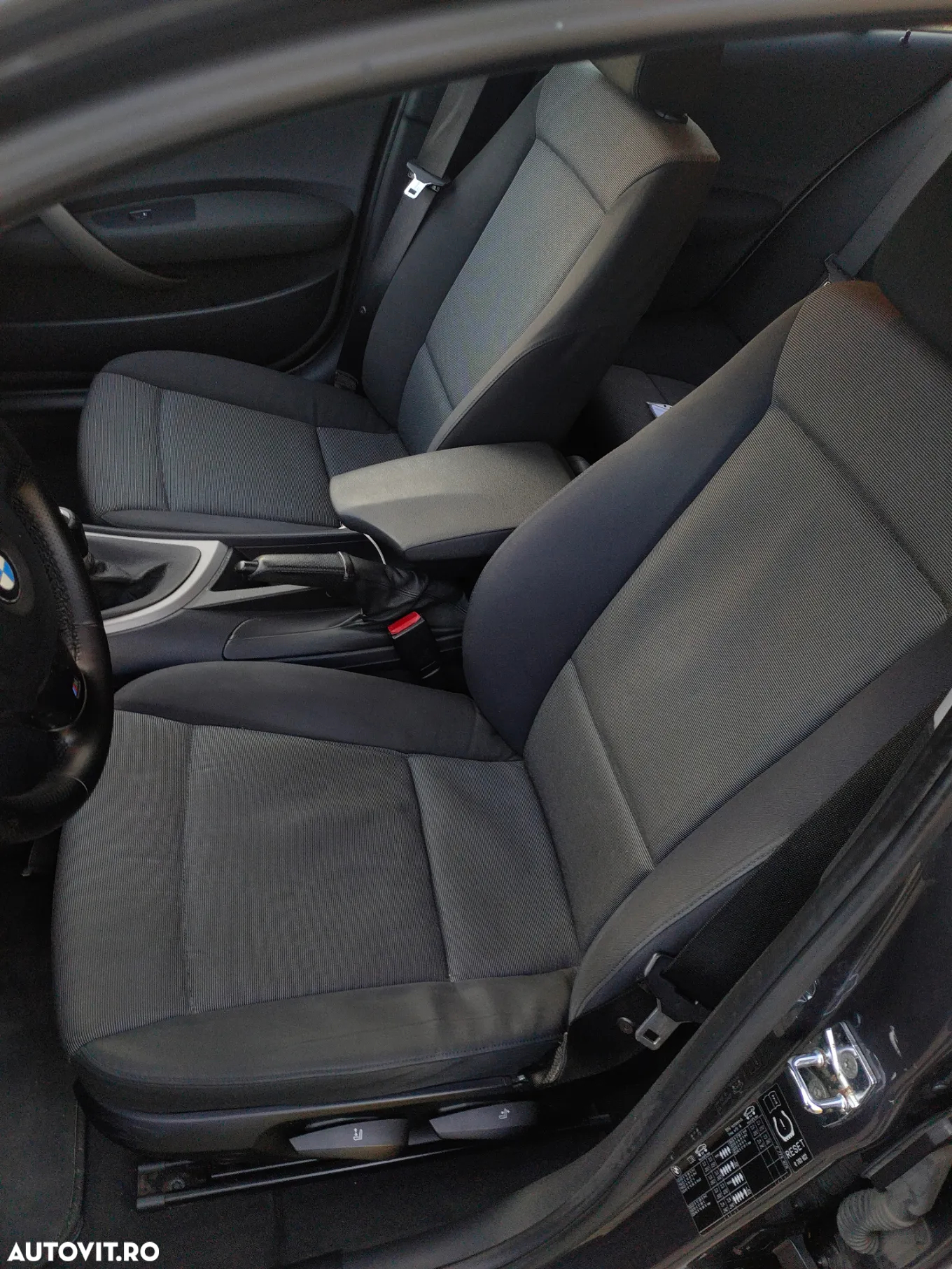 BMW Seria 1 118i - 5