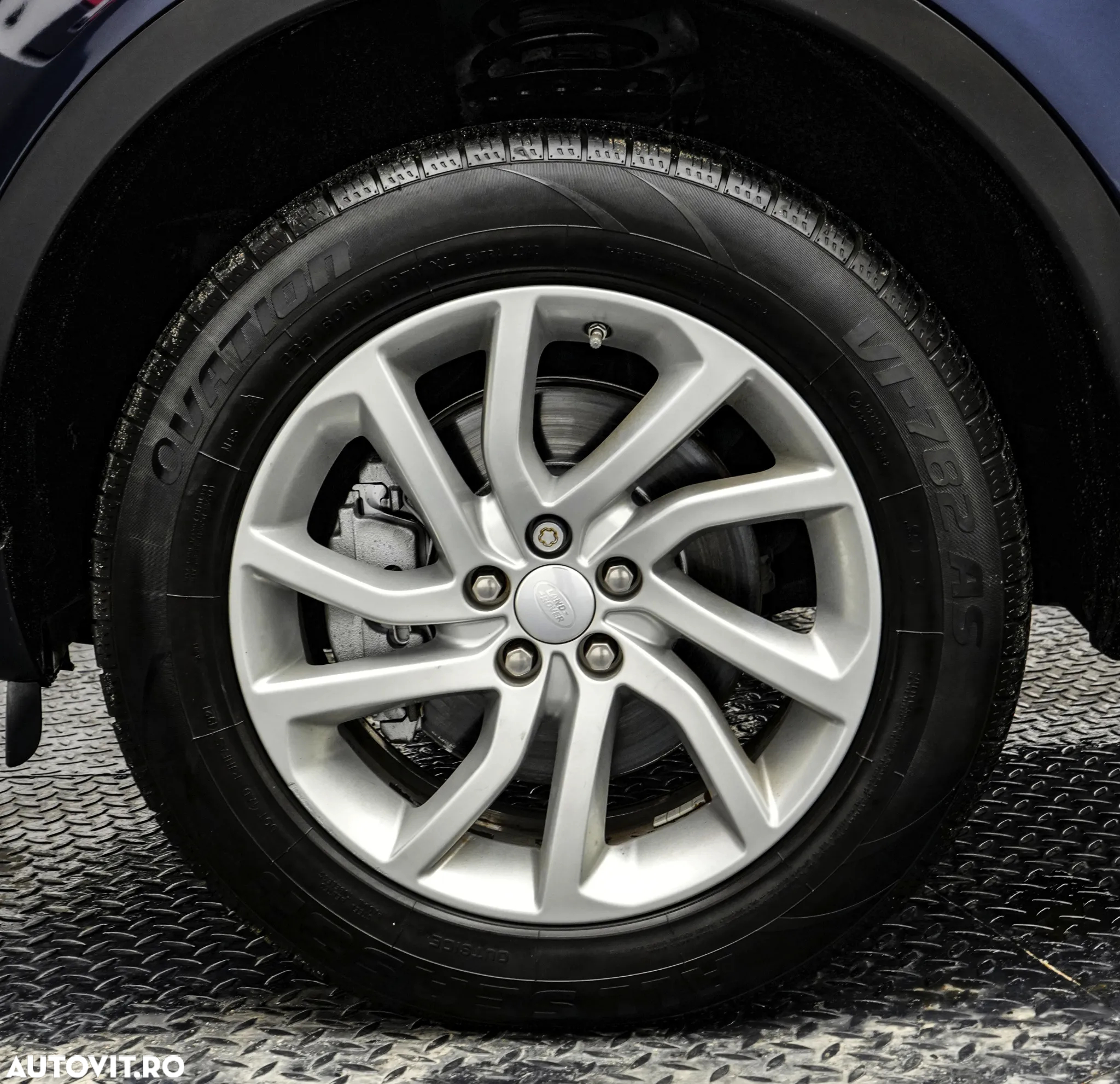 Land Rover Discovery Sport 2.0 l TD4 HSE Aut. - 28