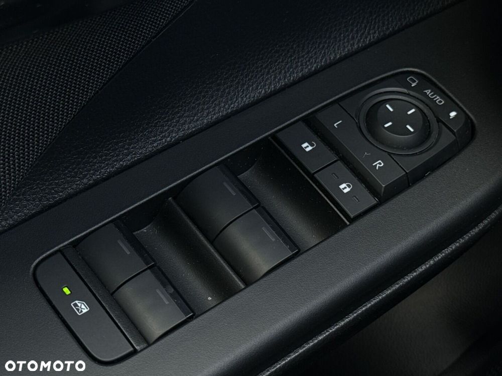 Toyota C-HR 1.8 Hybrid Style - 22