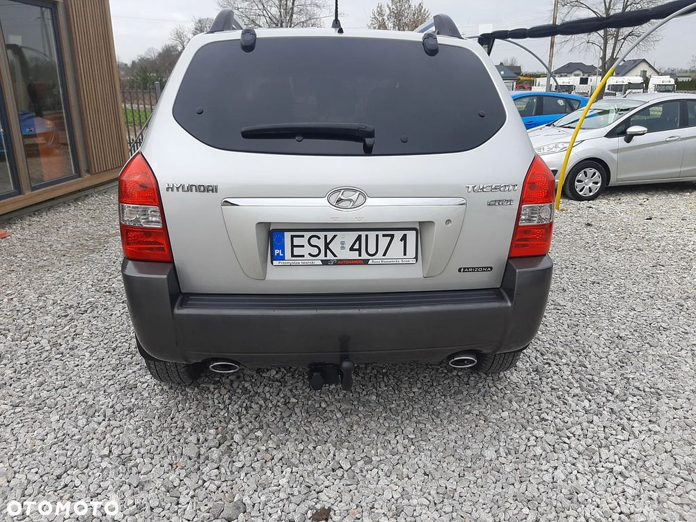 Hyundai Tucson 2.0 CRDi VGT 2WD GLS - 12