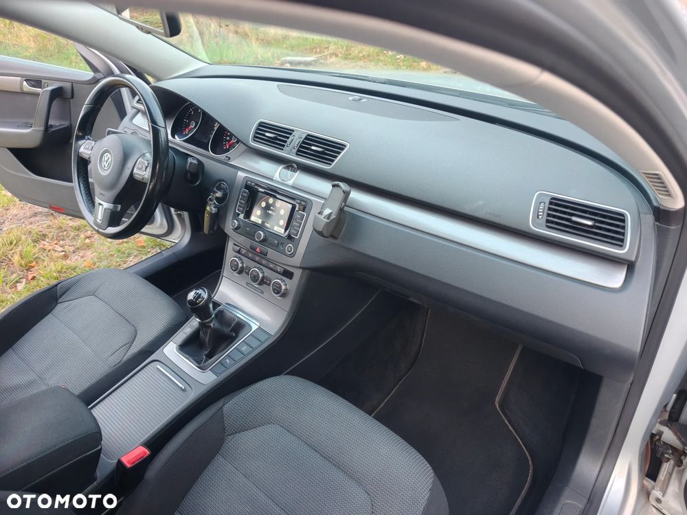 Volkswagen Passat Variant - 9