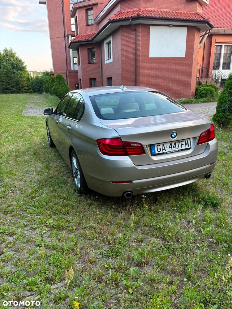 BMW Seria 5 535d - 13