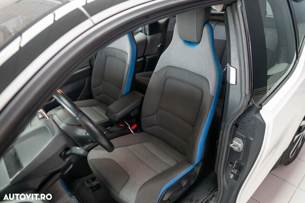 BMW i3 (94 Ah) - 12