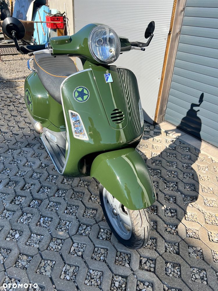 Vespa Grantourismo - 5