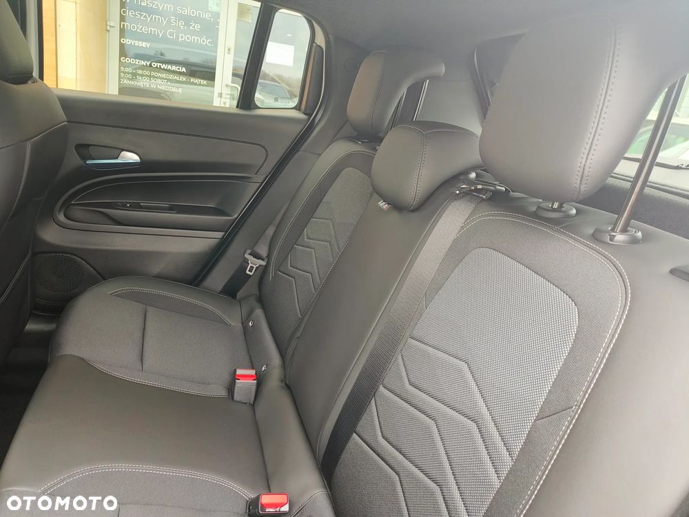 Jeep Avenger 1.2 T3 mHEV Altitude FWD eDCT6 - 13