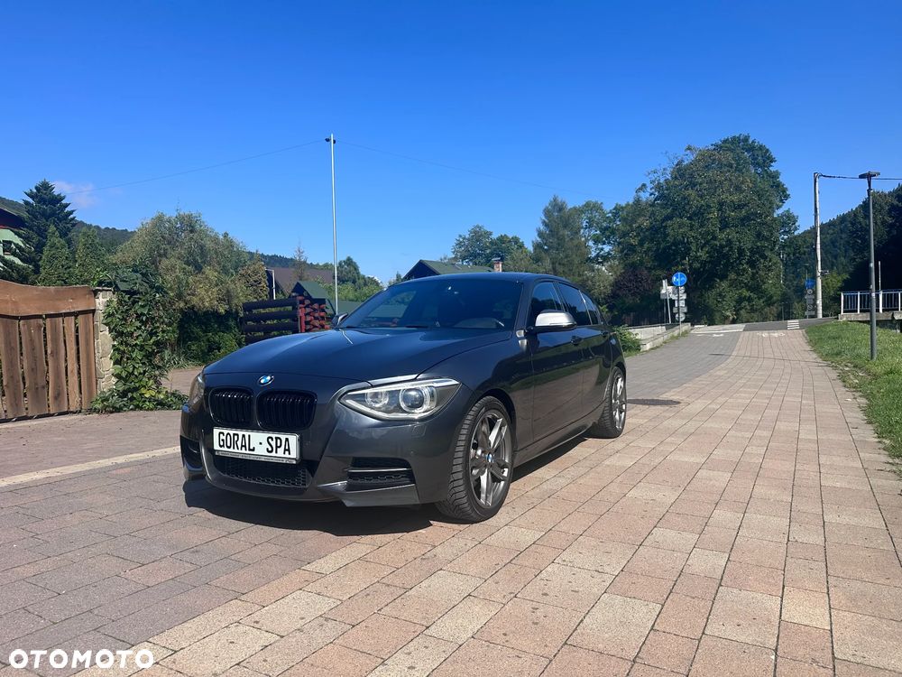 BMW Seria 1 M135i xDrive Sport-Aut