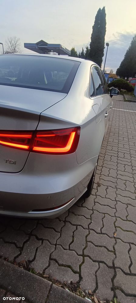 Audi A3 Limousine 1.6 TDI Ambiente - 14