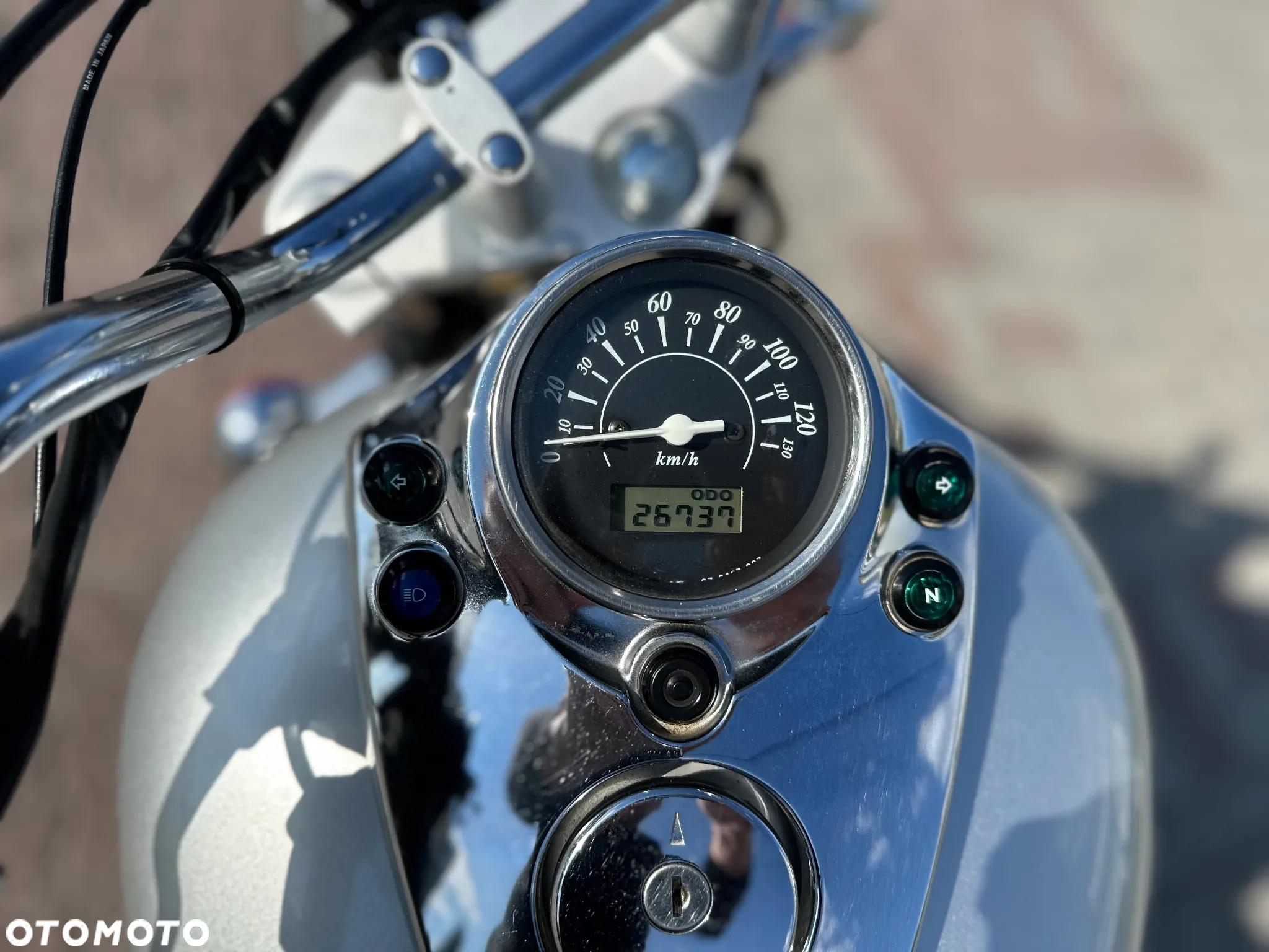 Suzuki Intruder - 16