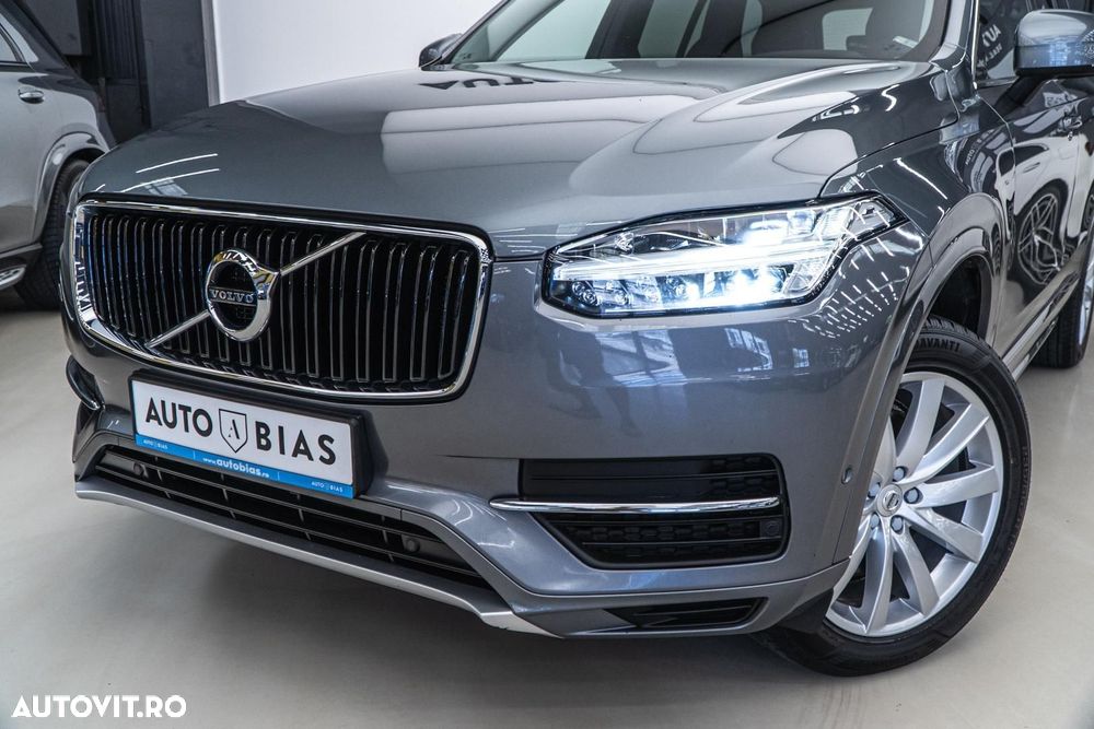 Volvo XC 90 D5 AWD Momentum - 11