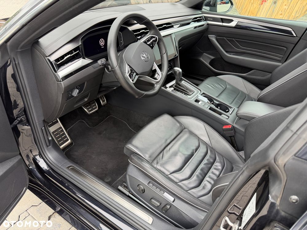 Volkswagen Arteon 2.0 TDI SCR 4Motion DSG R-Line - 14