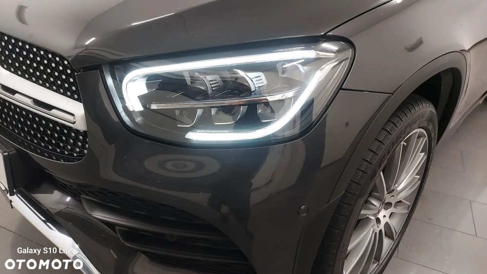 Mercedes-Benz GLC 300 de 4Matic 9G-TRONIC AMG Line - 11