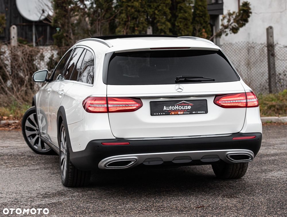Mercedes-Benz Klasa E 220 d 4-Matic All-Terrain - 14
