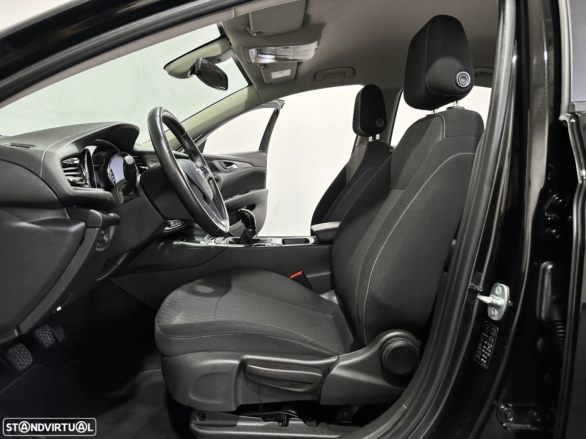 Opel Insignia Grand Sport 1.6 CDTi Business Edition - 35