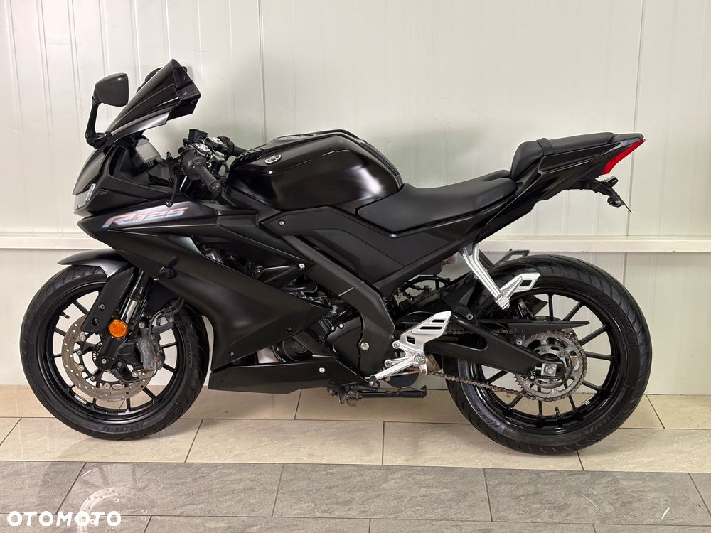 Yamaha YZF - 7
