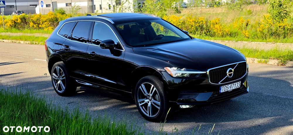 Volvo XC 60 T5 AWD Momentum - 4