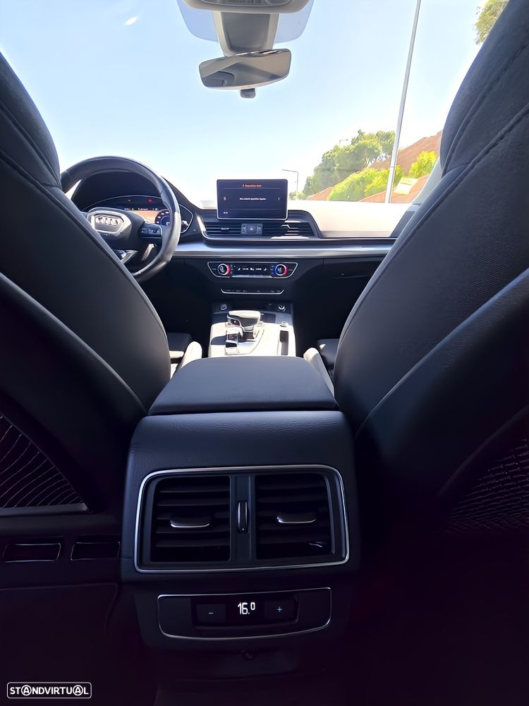 Audi Q5 2.0 TDI quattro S-tronic - 16