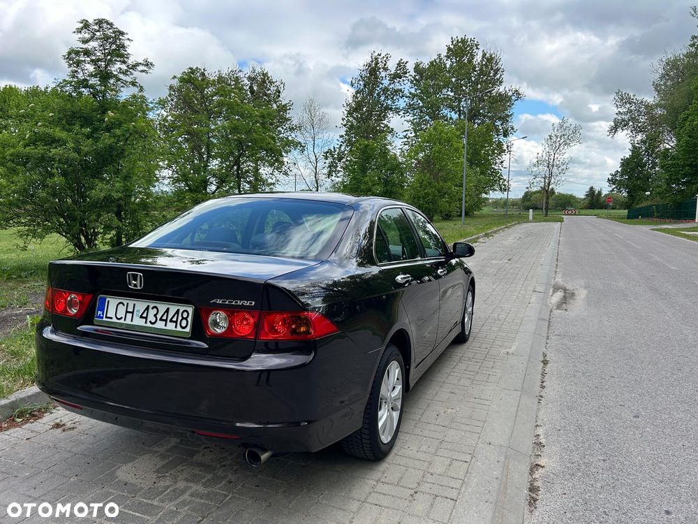 Honda Accord 2.0 i Comfort - 14