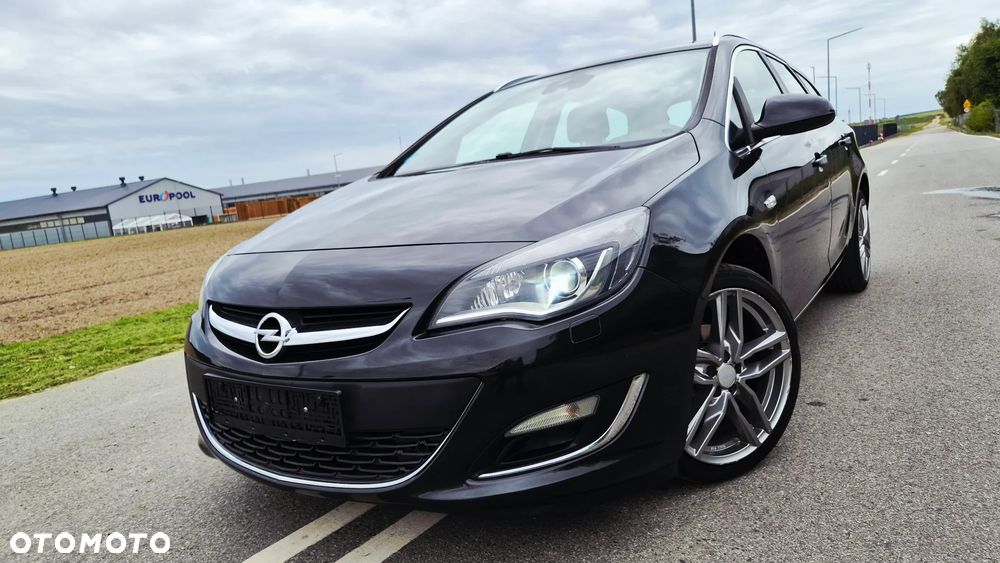 Opel Astra 1.4 T Cosmo - 1